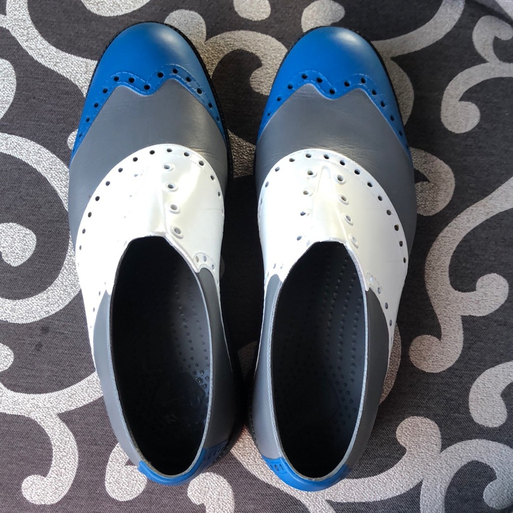 Like New Biion Shoes